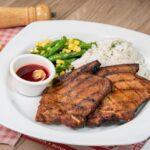 découvrez notre délicieuse recette de côtes de porc, un plat savoureux et juteux qui ravira vos papilles. idéal pour un dîner en famille ou entre amis, apprenez à les préparer avec des épices savoureuses et des accompagnements qui mettent en valeur leur goût.