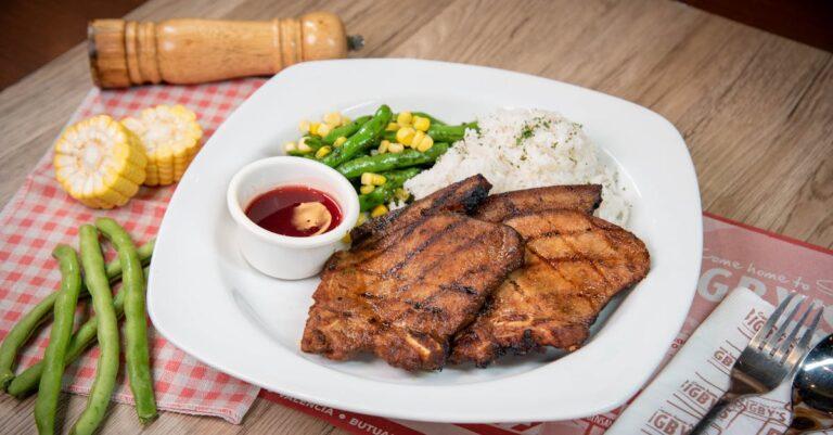 découvrez notre délicieuse recette de côtes de porc, un plat savoureux et juteux qui ravira vos papilles. idéal pour un dîner en famille ou entre amis, apprenez à les préparer avec des épices savoureuses et des accompagnements qui mettent en valeur leur goût.