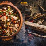 découvrez l'art du slow cooking, une méthode de cuisson lente qui préserve les saveurs et les nutriments. apprenez à préparer des plats savoureux et réconfortants avec des ingrédients simples, tout en profitant d'une alimentation saine et équilibrée.