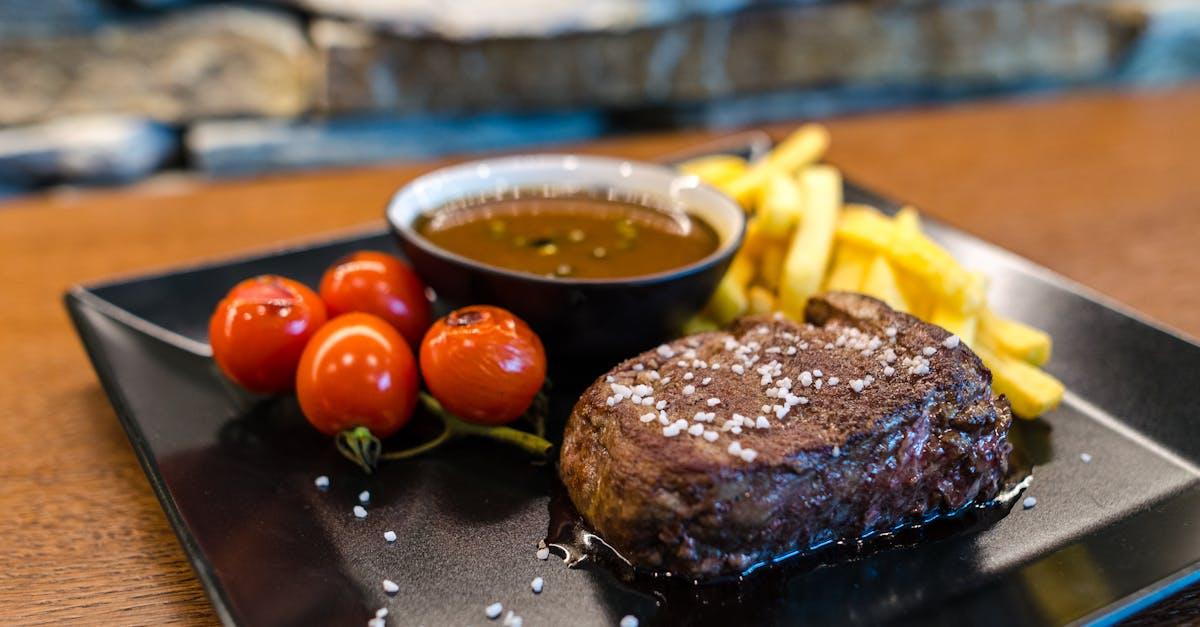découvrez les différentes façons de savourer un steak tendre et juteux, des recettes classiques aux techniques de cuisson modernes. apprenez à choisir la meilleure viande et les assaisonnements parfaits pour rehausser chaque bouchée.
