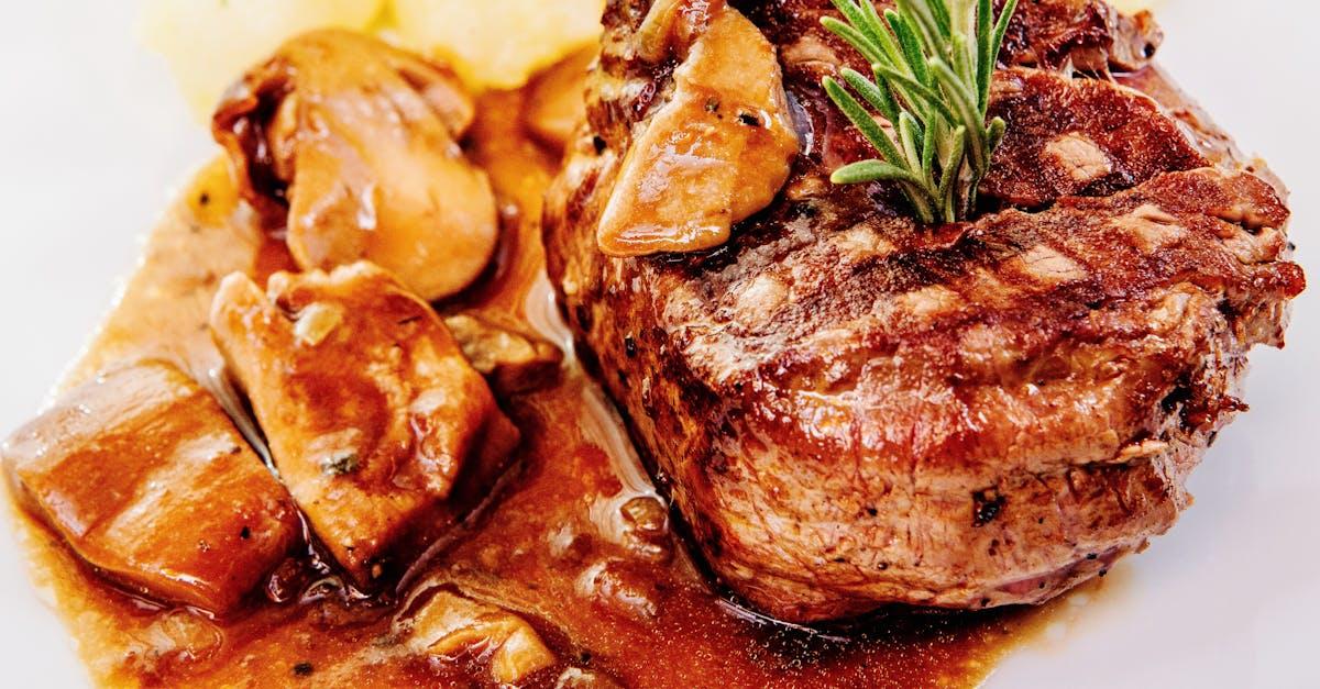 découvrez le tenderloin, un morceau de choix de viande tendre et savoureux, idéal pour des plats raffinés et des dîners mémorables. apprenez-en plus sur les meilleures techniques de cuisson et recettes pour en tirer le meilleur parti.