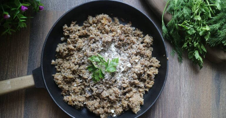 découvrez les bienfaits du chou-fleur : un légume polyvalent, riche en nutriments et idéal pour des recettes saines et savoureuses. apprenez à le préparer de manière délicieuse et créative.