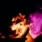 découvrez notre guide sur la bûche de noël, un dessert traditionnel festif, avec des recettes délicieuses et des idées de décoration pour émerveiller vos convives durant les fêtes.