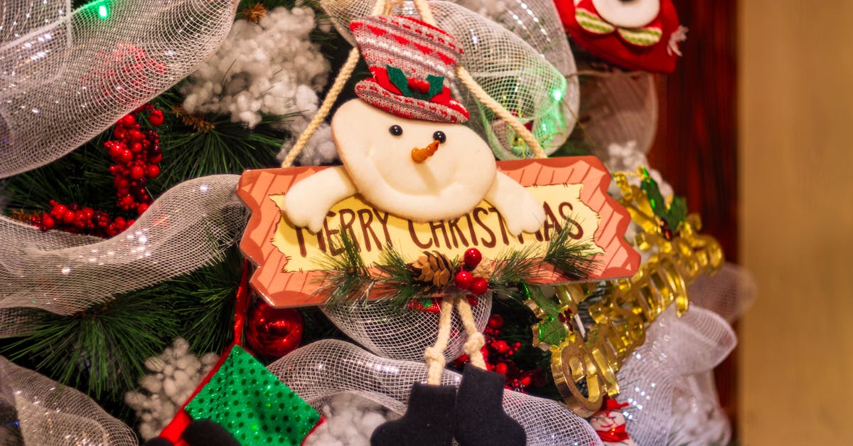 découvrez nos délicieux muffins de noël, une douce fusion de saveurs traditionnelles et de textures moelleuses. parfaits pour égayer vos fêtes, ces gourmandises festives raviront les papilles de toute la famille. à déguster lors de vos réunions ou à offrir en cadeau!