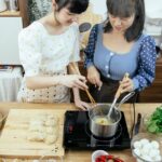 découvrez la réconfortante soupe de nouilles de grand-mère, une recette savoureuse qui évoque les souvenirs d'enfance. savourez chaque cuillerée de ce plat classique, préparé avec amour et des ingrédients frais pour un goût authentique.