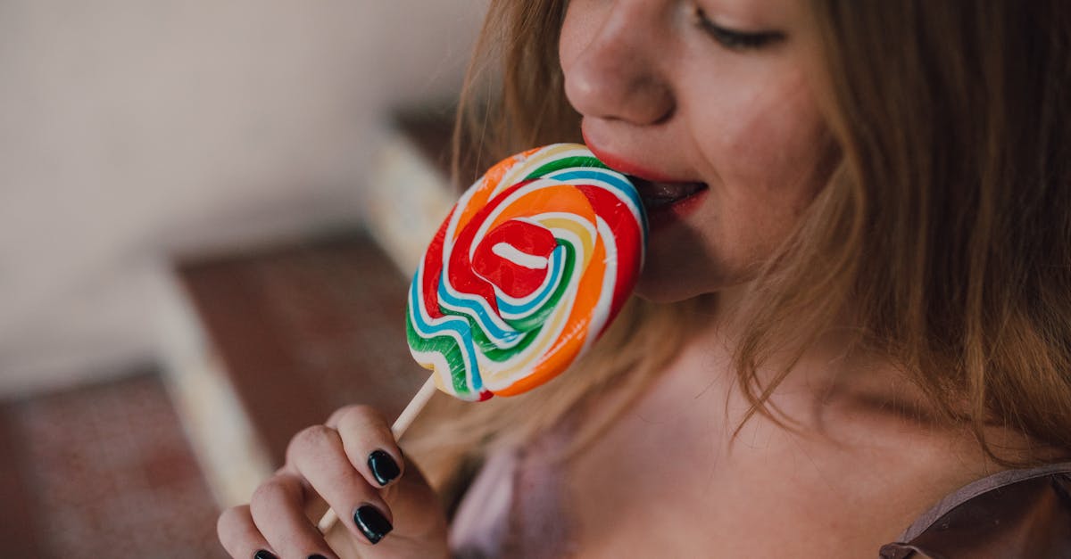 découvrez la délicieuse variété des desserts thaïlandais, un mélange exquis de saveurs sucrées et d'ingrédients frais. explorez nos recettes authentiques et apprenez à préparer des douceurs traditionnelles comme le mango sticky rice, les gâteaux de noix de coco et bien d'autres délices irrésistibles. une invitation à un voyage gustatif au cœur de la thaïlande !