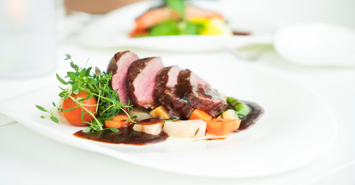 découvrez l'univers savoureux du bœuf : recettes délicieuses, astuces de cuisson et conseils pour choisir la meilleure viande. que vous soyez amateur de grillades, de ragoûts ou de plats mijotés, plongez dans nos idées inspirantes pour célébrer ce délicat ingrédient.