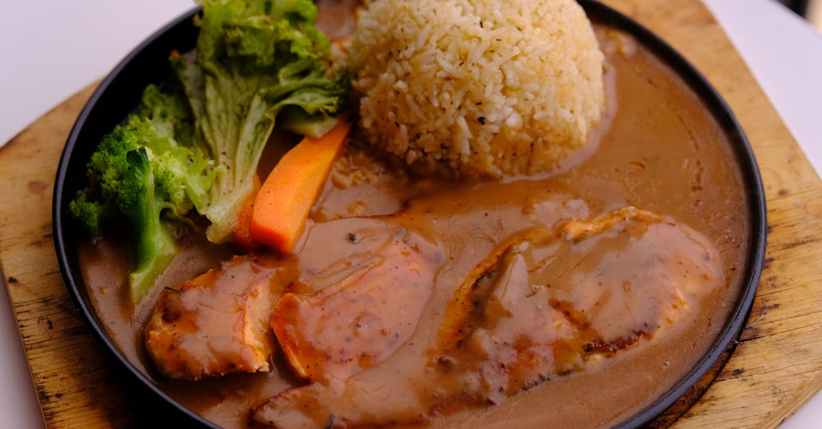 découvrez notre délicieuse recette de riz aux carottes, un plat coloré et nutritif, parfait pour accompagner vos repas ou comme plat principal sain. facile à préparer, il allie le goût sucré des carottes à la texture du riz pour une expérience culinaire gourmande.