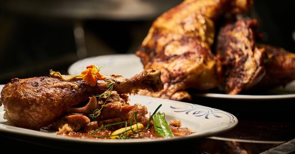 découvrez des recettes savoureuses à base de poulet, des conseils de préparation, et des astuces pour cuisiner ce plat incontournable. que vous aimiez le poulet rôti, grillé ou en plat mijoté, trouvez l'inspiration pour régaler vos proches avec des mets délicieux.