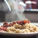 découvrez notre recette facile de riz aux saucisses, un plat savoureux et réconfortant qui ravira toute la famille. préparez-le en un rien de temps et appréciez une combinaison délicieuse de saveurs!