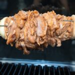 découvrez notre recette savoureuse de poitrines de poulet marinées. parfaitement assaisonnées et tendres, ces poitrines de poulet feront le régal de vos repas en famille ou entre amis. idéales pour le barbecue ou la cuisson au four, elles sont faciles à préparer et pleines de saveurs.