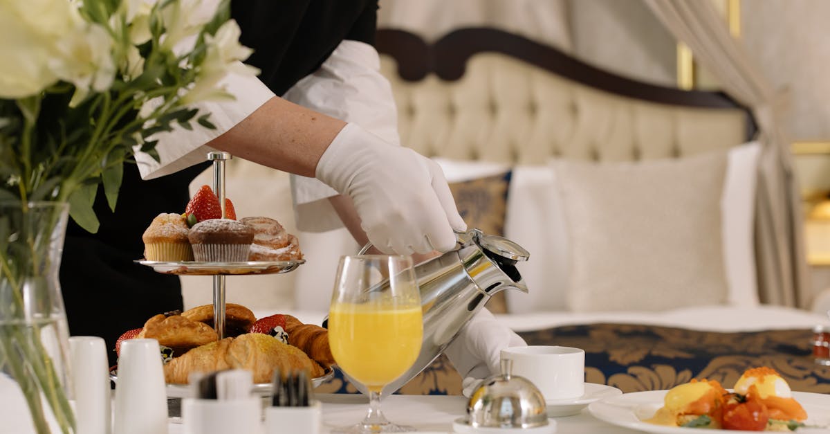 découvrez notre délicieuse recette de muffins, moelleux et parfumés, parfaits pour le petit-déjeuner ou le goûter. faciles à préparer, ces petits gâteaux se déclinent en plusieurs saveurs pour ravir toutes vos envies sucrées.