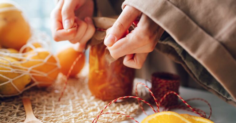 découvrez la délicieuse marmelade d'orange, un mélange parfait d'agrumes sucrés et acidulés, idéale pour tartiner sur vos toasts ou accompagner vos desserts. savourez chaque cuillerée de ce délice fruité fait maison!