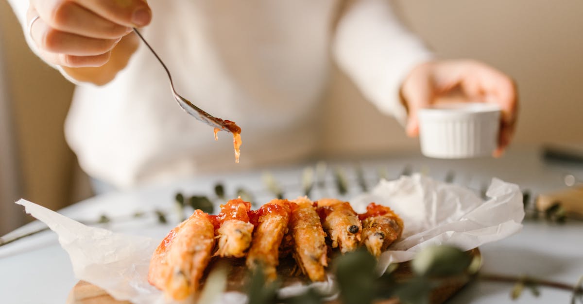 découvrez notre délicieuse sauce aux crevettes, parfaite pour rehausser vos plats de fruits de mer. savourez une combinaison unique d'épices et d'ingrédients frais pour une expérience culinaire inoubliable.