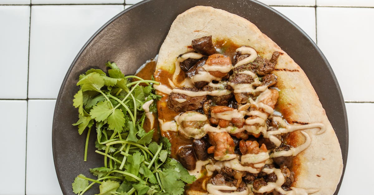 découvrez notre sauce épicée, parfaite pour rehausser vos plats et ajouter une touche de piquant à vos recettes. idéale pour les amateurs de sensations fortes, cette sauce vous promet un voyage culinaire plein de saveurs.