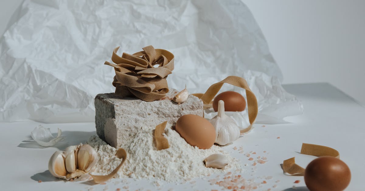 découvrez nos délicieuses tagliatelles faites maison, alliant texture parfaite et saveurs authentiques. parfaites avec une variété de sauces, elles raviront vos papilles et sublimeront vos plats italiens.