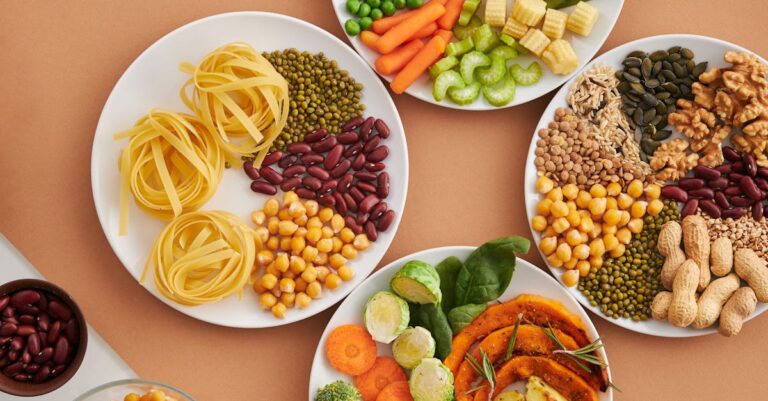 découvrez nos délicieuses tagliatelles, pâtes fraîches d'origine italienne, parfaites pour accompagner vos sauces préférées. préparées avec soin, elles offrent une texture fondante et un goût authentique qui ravira tous les gourmets. idéales pour un repas en famille ou entre amis.