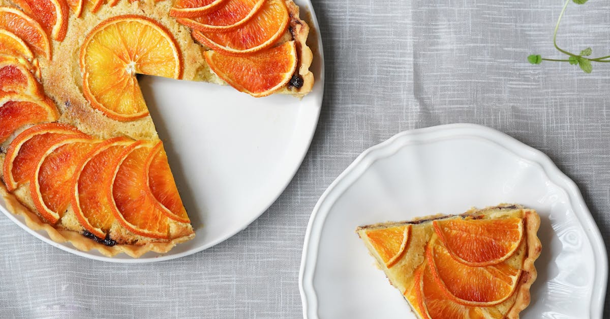 découvrez notre délicieuse recette de tarte aux pommes : une pâte croustillante et de tendres pommes caramélisées, facile à préparer pour régaler toute la famille !