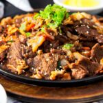 découvrez notre délicieuse recette de beef stew, un ragoût de bœuf mijoté aux légumes savoureux, parfait pour réchauffer vos repas en famille ou entre amis.