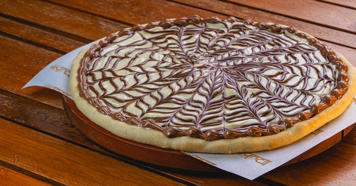 découvrez la recette gourmande de la brioche au chocolat, une viennoiserie moelleuse et irrésistible, parfaite pour le petit-déjeuner ou le goûter. facile à préparer, elle ravira petits et grands amateurs de chocolat.