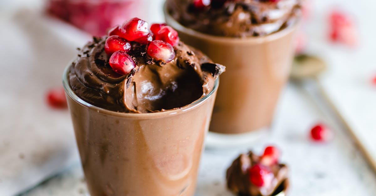 découvrez une délicieuse sélection de desserts gourmands, faciles à réaliser et parfaits pour toutes les occasions. inspirez-vous de nos recettes sucrées pour régaler vos proches !