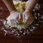 découvrez tout sur la pâte (dough) : recettes, astuces de préparation, types de pâtes pour pains, pizzas, pâtisseries et conseils pour réussir votre pâte maison à tous les coups.