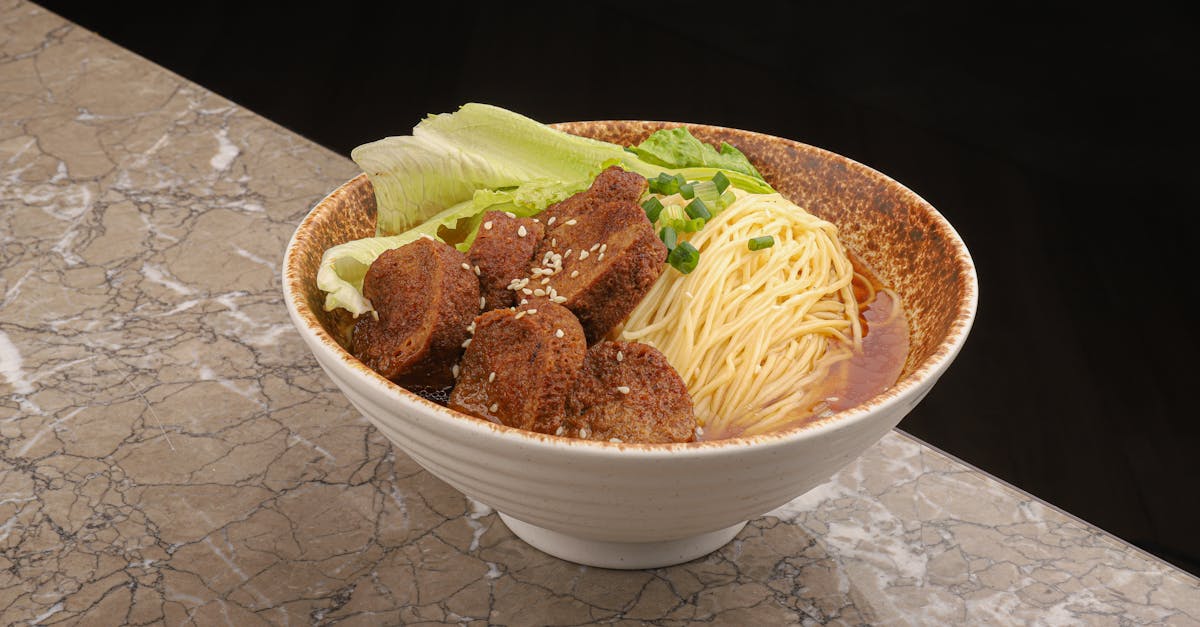 découvrez une délicieuse recette de soupe de laitue, légère et savoureuse, parfaite pour une entrée saine et originale. facile à préparer, cette soupe met en valeur la fraîcheur de la laitue avec des ingrédients simples.
