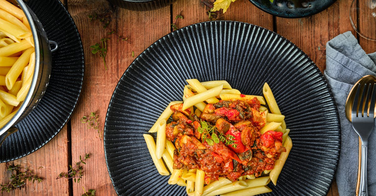 découvrez la recette facile de la one-pot pasta : un plat savoureux préparé en un seul pot, alliant pâtes, légumes et assaisonnements pour un repas rapide et délicieux, parfait pour les soirées chargées.