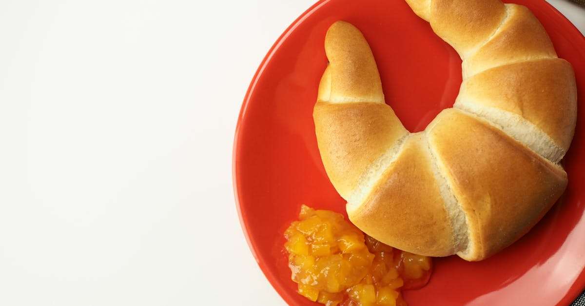 découvrez notre délicieuse confiture d'orange, un mélange parfait de zestes d'agrumes et de douceur, idéale pour accompagner vos petits déjeuners ou vos desserts. savourez le goût authentique de l'orange dans chaque cuillère !