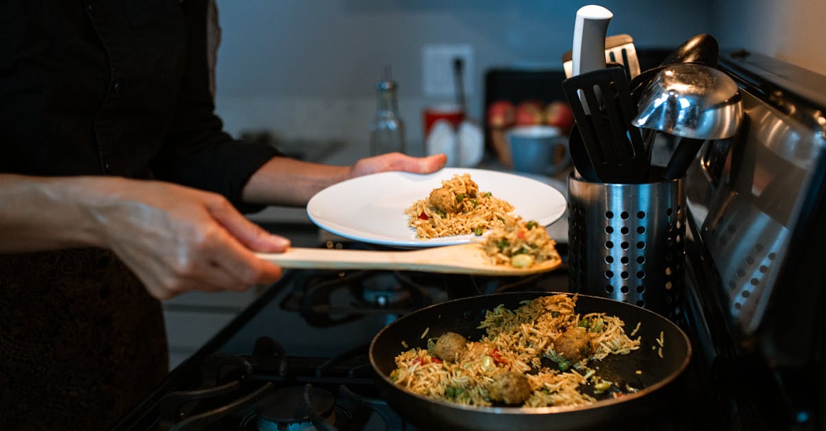 découvrez cette recette savoureuse de sauté de veau aux légumes croquants. facile et rapide à préparer, ce plat équilibré ravira toute la famille avec ses saveurs délicates et gourmandes.