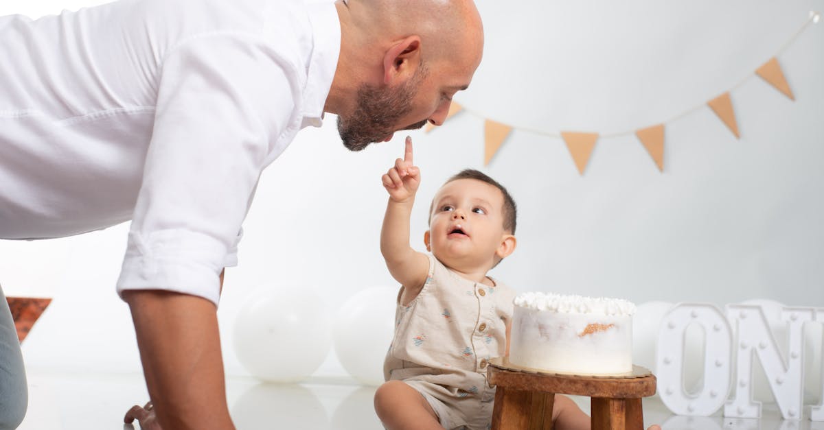 découvrez notre recette facile de gâteau au yaourt : un dessert moelleux, léger et rapide à préparer, parfait pour toute la famille. idéal pour le goûter ou le petit-déjeuner, avec des ingrédients simples !