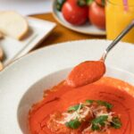 découvrez notre délicieuse recette de soupe de courgettes, simple à préparer, légère et onctueuse. un plat sain, parfait pour un repas rapide et savoureux. idéal pour toutes les saisons !