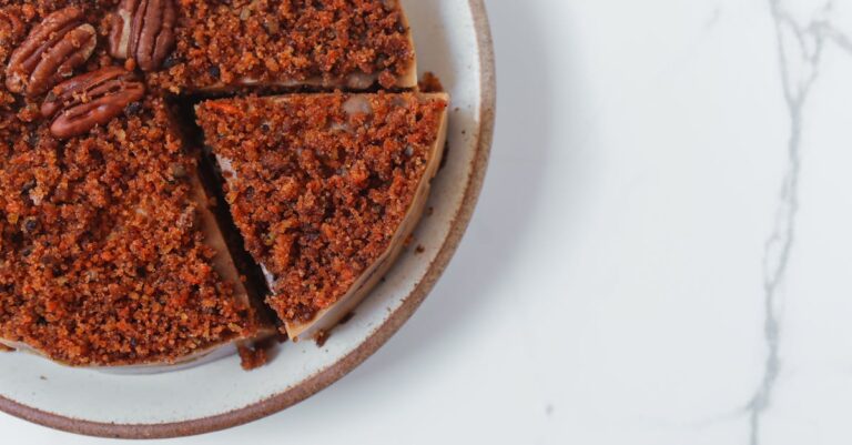 découvrez la recette irrésistible d’apple crumble pie : une tarte aux pommes fondantes surmontée d’un crumble croustillant. un dessert gourmand et facile à préparer, parfait pour régaler toute la famille !