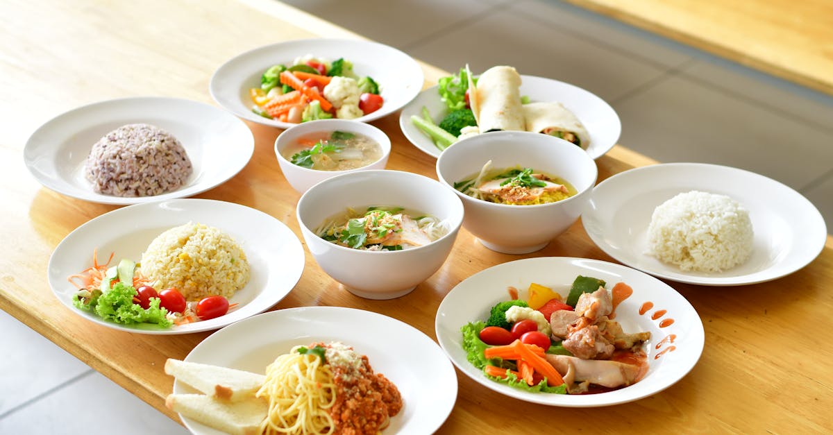 découvrez notre délicieuse recette de soupe au céleri, légère et savoureuse. parfaite pour un repas sain et réconfortant, cette soupe facile à préparer met en valeur la fraîcheur du céleri avec des ingrédients simples et naturels.