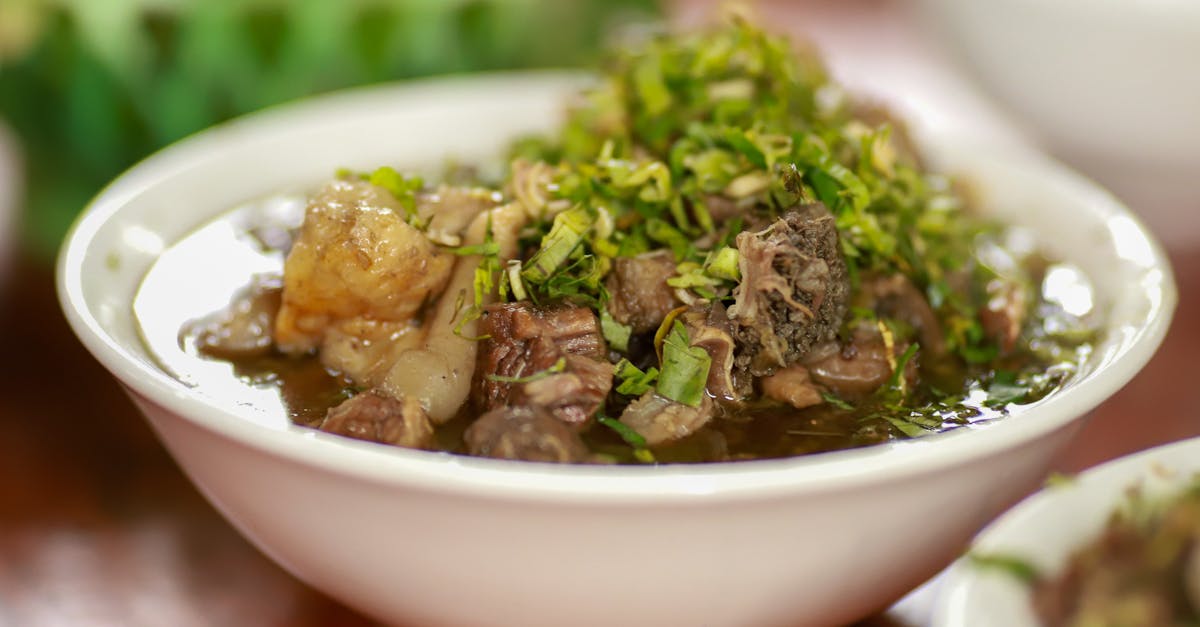 découvrez notre délicieuse recette de soupe au céleri, légère et savoureuse, idéale pour un repas sain et réconfortant. facile à préparer, parfaite pour toutes les saisons !