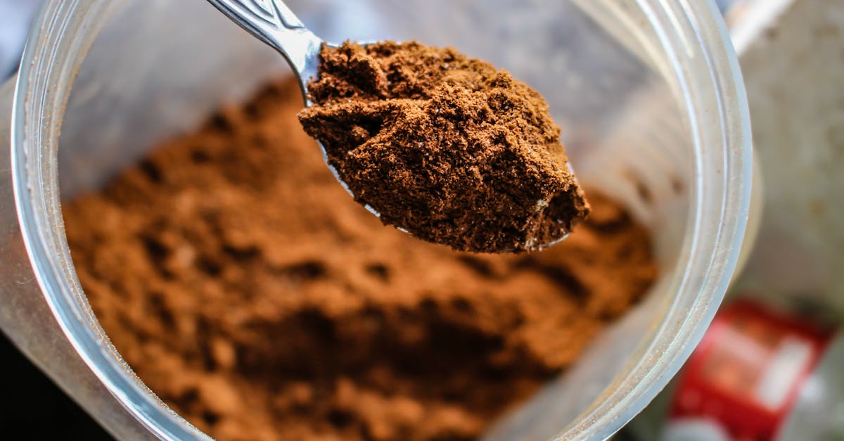 découvrez tout sur le chocolat : son histoire, ses différentes variétés, ses bienfaits et de délicieuses idées de dégustation. savourez l’univers gourmand du chocolat !