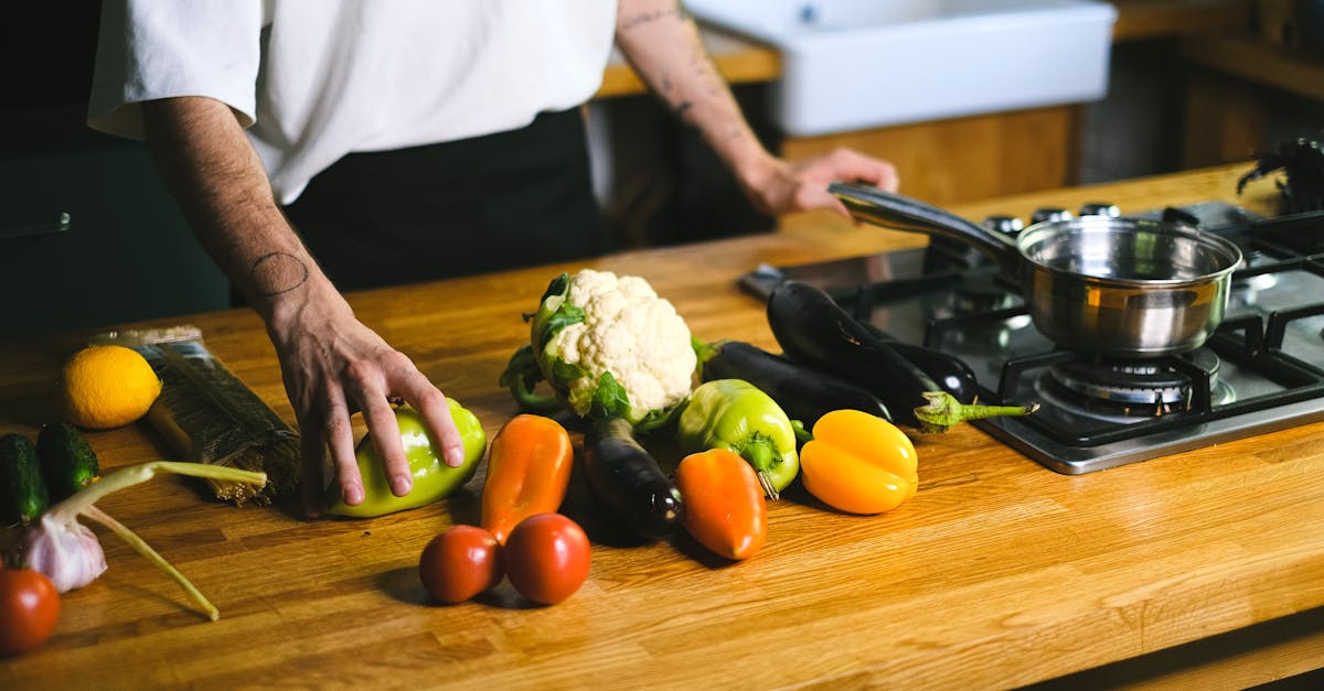 découvrez notre recette savoureuse de gratin aubergines et courgettes : un plat fondant, riche en légumes de saison et facile à préparer. parfait pour un repas convivial et sain.