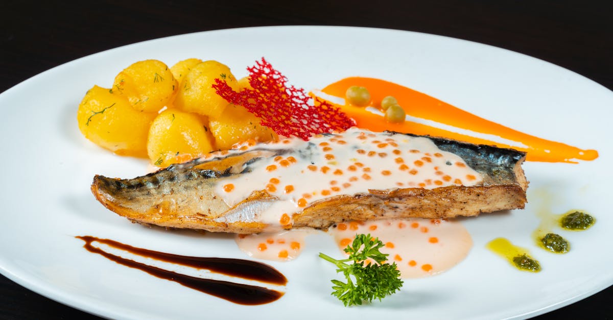 découvrez comment préparer une sauce au beurre citronnée onctueuse, idéale pour accompagner poissons, fruits de mer ou légumes. recette facile, rapide et pleine de saveurs fraîches.