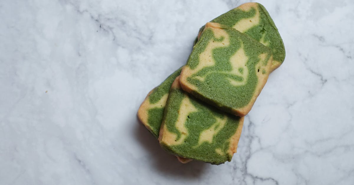 découvrez tout sur le matcha : son origine, ses bienfaits pour la santé, comment le préparer et l’intégrer dans votre quotidien pour profiter de son goût unique et de ses vertus.