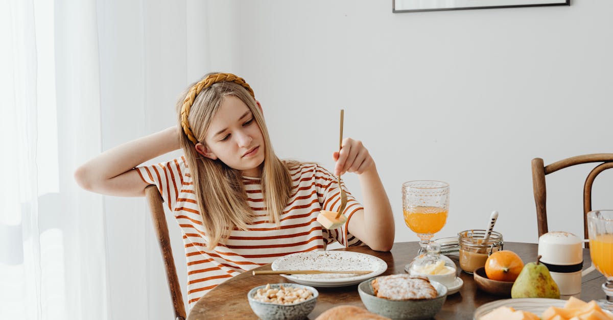 découvrez notre délicieuse confiture poire vanille, une recette gourmande où la douceur des poires rencontre la subtilité de la vanille. idéale pour tartines, desserts ou yaourts !