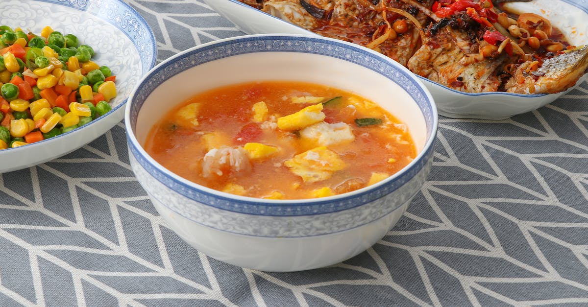 découvrez notre délicieuse recette de soupe aux pois cassés, une soupe réconfortante, riche en saveurs et facile à préparer. parfaite pour les journées fraîches !