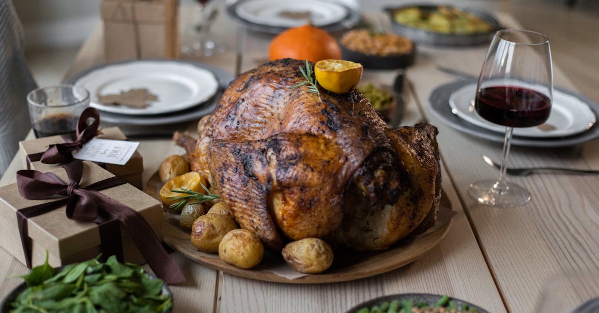 découvrez notre sélection de cadeaux de cuisine originaux et pratiques pour surprendre les amateurs de gastronomie. des ustensiles innovants aux accessoires tendance, trouvez le cadeau parfait pour cuisiner avec plaisir !