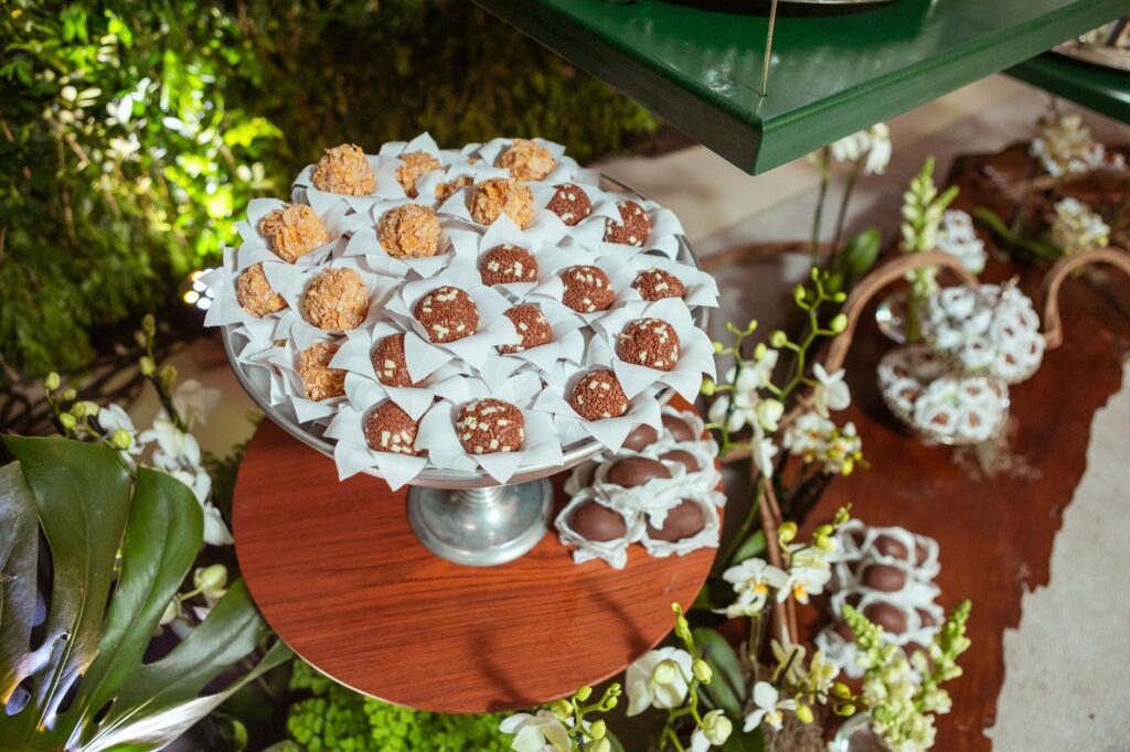 Photos gratuites de #intérieur, arrangement floral, art culinaire
